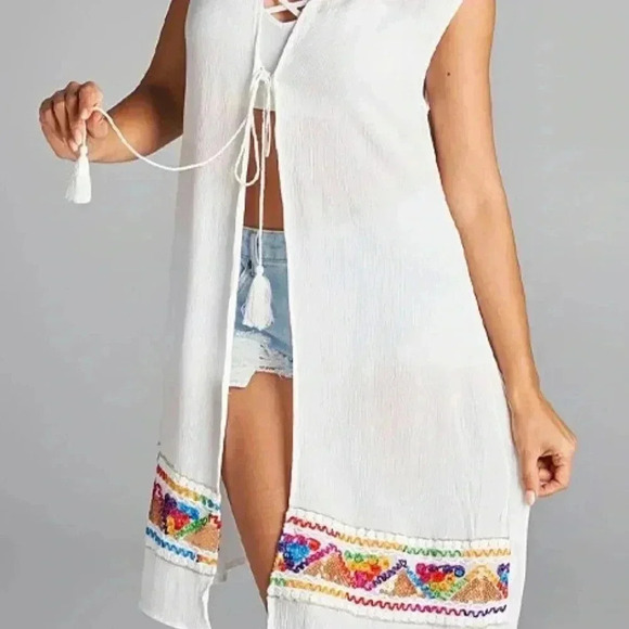 🆕White Embroidered Tassel-Front Open Cardigan 1X🆕 - Picture 1 of 5